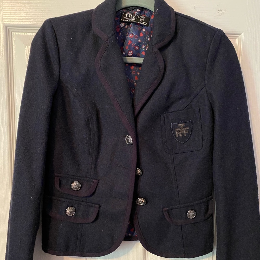 “School” style blazer